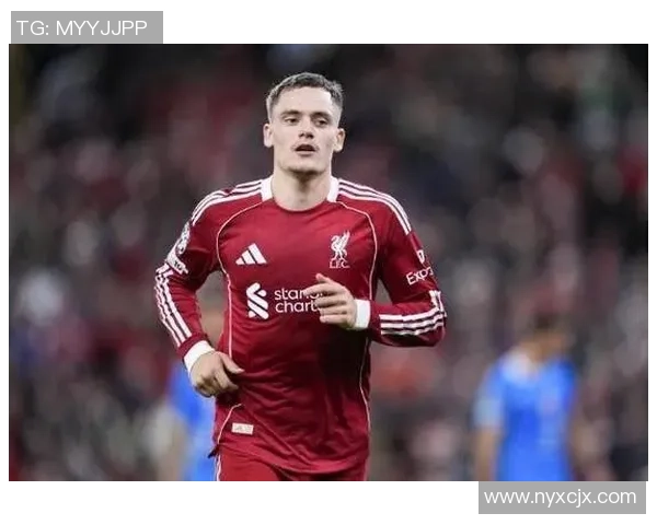 足球明星转会新球队背后的故事与影响分析